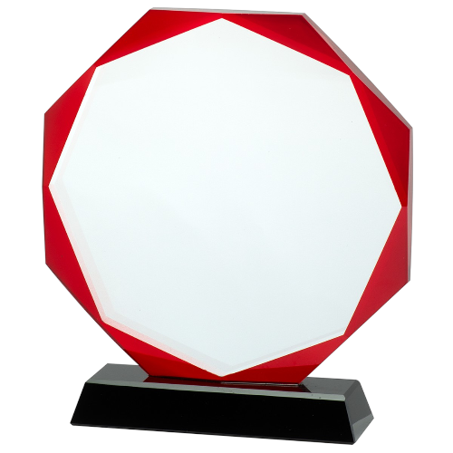 Statuetka szklana W461.08-W463.08 ośmiokątna tafla szkła z czerwonym obrzeżem na czarnej podstawie, etui w zestawie. Dostępna w trzech rozmiarach. Możliwość personalizacji grawerem laserowym. Idealna na zawody sportowe, konkursy i uroczystości firmowe.