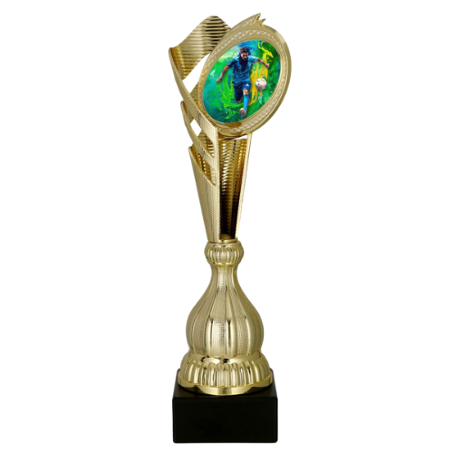Puchar plastikowy 7249/SOC4 złoty – piłka nożna, wysoki puchar z okrągłym medalionem z motywem piłkarza w akcji na złotym trzonie i marmurowej podstawie; idealny na turnieje, ligi i akademie. Tabliczka z nadrukiem. Symbol: 7249/SOC4