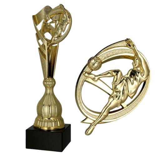 Puchar plastikowy 7249/SOC5 złoty – piłka nożna, wysoki puchar z ozdobnym medalionem 3D (piłkarz w efektownym strzale/„nożyce”) na złotym trzonie i marmurowej podstawie; idealny na turnieje, ligi i zakończenie sezonu. Tabliczka z nadrukiem.