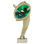 Trofeum plastikowe WING-WM/SOC1 na marmurowej podstawie – piłka nożna, złota figurka z okrągłym medalionem i dynamiczną grafiką, idealna nagroda na turnieje i ligi. Wys. 22 cm, tabliczka z nadrukiem. Symbol: WING-WM/SOC1