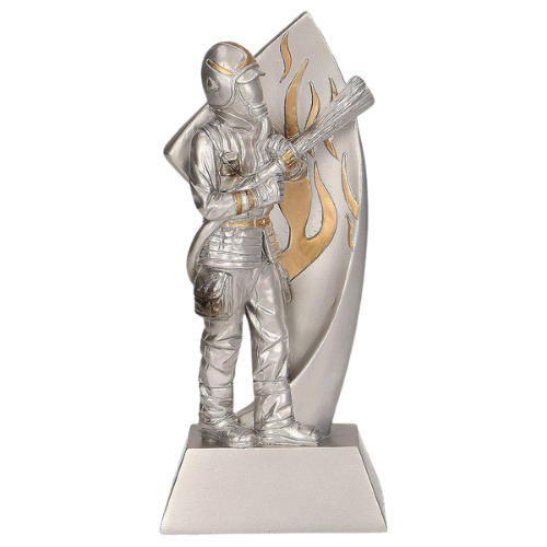 Statuetka odlewana RP2010 Pogromca Płomieni w srebrno-złotym wykończeniu. Model z postacią strażaka i motywem ognia sprawdzi się jako nagroda, wyróżnienie lub podziękowanie dla strażaków. Miejsce na tabliczkę z nadrukiem.