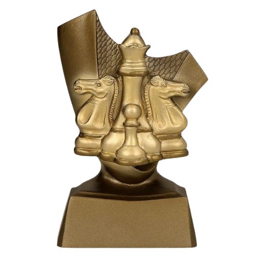 Statuetka odlewana RP4026 złota – szachy z motywem figur szachowych na dekoracyjnej podstawie. Model sprawdzi się jako nagroda na turnieje, konkursy i wyróżnienia szachowe. Miejsce na tabliczkę z nadrukiem.