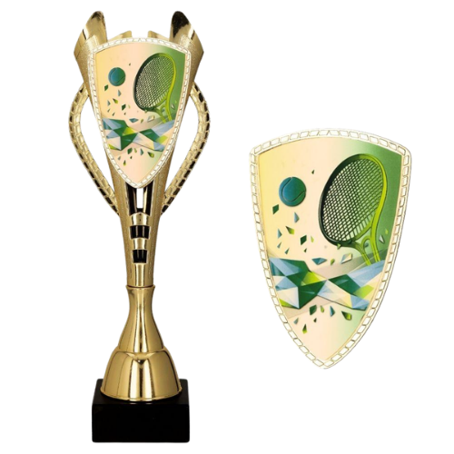 Puchar plastikowy 7243/TEN złoty – tenis ziemny z grafiką rakiety i piłki na jasnym tle. Smukły model na marmurowej podstawie sprawdzi się na turnieje, zawody i wyróżnienia sportowe. Miejsce na tabliczkę z nadrukiem.