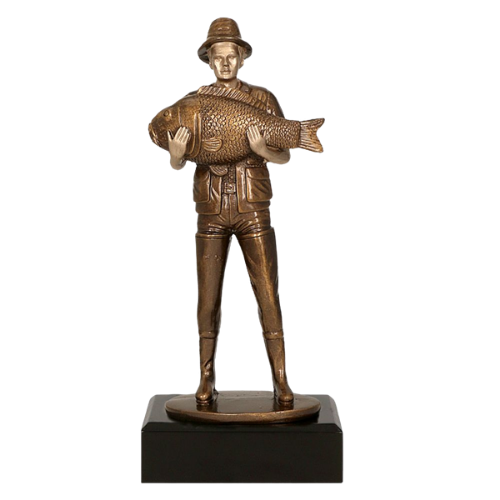 Statuetka odlewana RFXR175/BR Wędkarz w kolorze brązu z postacią wędkarza trzymającego okazałą rybę. Model na ciemnej podstawie sprawdzi się jako nagroda, wyróżnienie lub podziękowanie na zawodach i wydarzeniach wędkarskich. Miejsce na tabliczkę.
