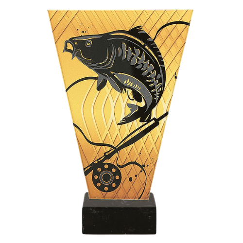 Trofeum V-Line VL1/FIS2/BK – Wędkarstwo z dynamiczną grafiką ryby na złotym tle. Szklany model na marmurowej podstawie sprawdzi się jako nagroda na zawody, konkursy i wydarzenia wędkarskie. Miejsce na tabliczkę z nadrukiem.
