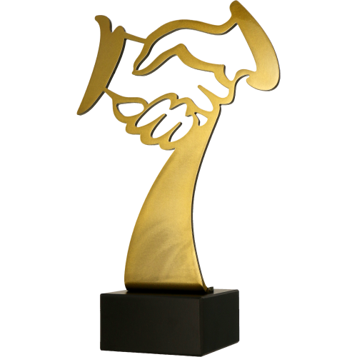 Statuetka metalowa złota BL-HUG – Uścisk dłoni to elegancka nagroda na jubileusze, podziękowania i wyróżnienia biznesowe. Motyw uścisku dłoni podkreśla współpracę oraz zaufanie. Miejsce na tabliczkę z nadrukiem.
