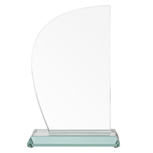 Statuetka szklana G035 – eleganckie trofeum ze szkła z zaokrąglonym szczytem na podstawce. Wys. 21 cm, szer. 12 cm, grub. 1,5 cm. Idealna na grawer – nagroda firmowa lub sportowa. W komplecie z niebieskim satynowym etui.