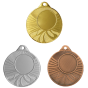Medale sportowe złoty srebrny brązowy MMC1650 – okrągłe medale śr. 5 cm z miejscem na emblemat i promienistym wzorem. Idealna nagroda na zawody sportowe, turnieje szkolne i klubowe.
