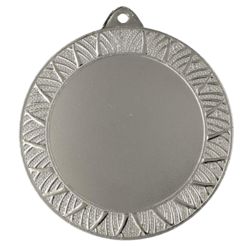 Srebrny medal sportowy MMC3080/S – duży okrągły medal śr. 7 cm z miejscem na emblemat i geometrycznym wzorem. Idealna nagroda na zawody sportowe, turnieje szkolne i klubowe.