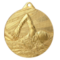 Złoty medal pływanie ME003/G – okrągły medal śr. 5 cm z motywem pływaka stylem dowolnym. Wykonany z metalu, grubość 2 mm. Idealna nagroda na zawody pływackie i ligę szkolną.