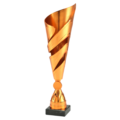 Puchar brązowy ET.432B.03.A – puchar wys. 35 cm ze skręconą czaszą śr. 10 cm na czarnej podstawie marmurowej. Wykonany z plastiku, miejsce na emblemat śr. 25 mm. Idealna nagroda na zawody sportowe i uroczystości.