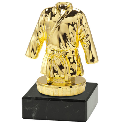 Statuetka sztuk walki ST.909.01.A – złota statuetka w kształcie kimona z pasem, na czarnej podstawie marmurowej. Wysokość 100 mm. Idealna nagroda na zawody sztuk walki — judo, karate i innych.