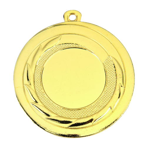 Medal złoty ME.067.01.C – metalowy medal śr. 50 mm ze zdobnym rantem. Miejsce na emblemat śr. 25 mm z przodu oraz pole na grawer śr. 46 mm z tyłu. Idealny na pierwsze miejsce, zawody sportowe i turnieje.