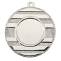 Medal srebrny ME.071.02.C – metalowy medal śr. 50 mm z wzorem poziomych pasów. Miejsce na emblemat śr. 25 mm z przodu oraz pole na grawer śr. 46 mm z tyłu. Idealny na drugie miejsce, zawody sportowe i turnieje.
