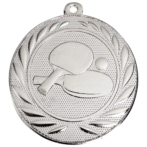 Medal srebrny DI5000.ZF.02 – medal z motywem tenisa stołowego: rakietki i piłeczka w wieńcu laurowym, wykonany z metalu. Pole na grawer z tyłu. Idealny na drugie miejsce w turnieju tenisa stołowego.