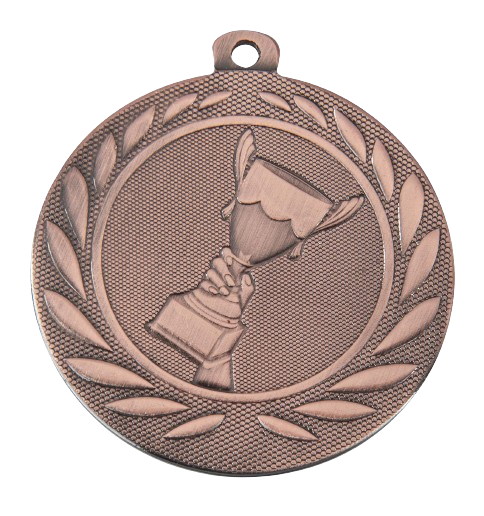 Medal brązowy DI5000.A.03 – metalowy medal śr. 50 mm z wytłoczonym pucharem w wieńcu laurowym. Pole na grawer śr. 46 mm z tyłu. Idealny na trzecie miejsce, zawody sportowe i turnieje.