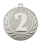Medal srebrny DI5000.E.02 – metalowy medal śr. 50 mm z wytłoczoną cyfrą „2" w wieńcu laurowym. Pole na grawer śr. 46 mm z tyłu. Idealny na drugie miejsce w zawodach sportowych i turniejach.